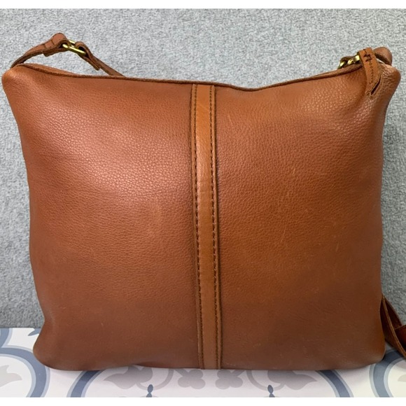 Vintage‎ Fossil Leather Crossbody Bag Brown Saddle Adjustable Strap Zip Pockets - Picture 3 of 9
